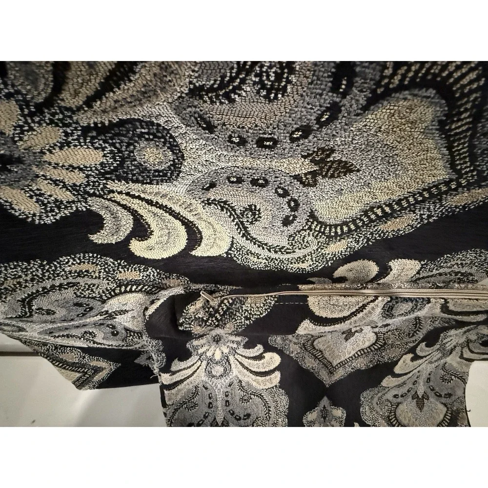 2 Of  Black Design Throw Pillow‎ Cases Pair Zipper ~19
